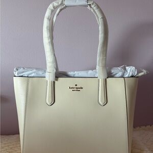 kate spade medium tote NWT